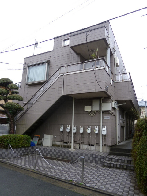 目白ハウスのエントランス|★敷地入り口★