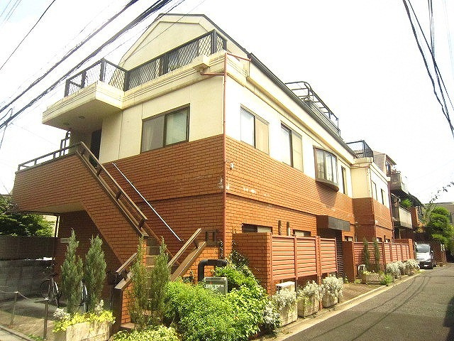 モンテヴェール本駒込の外観