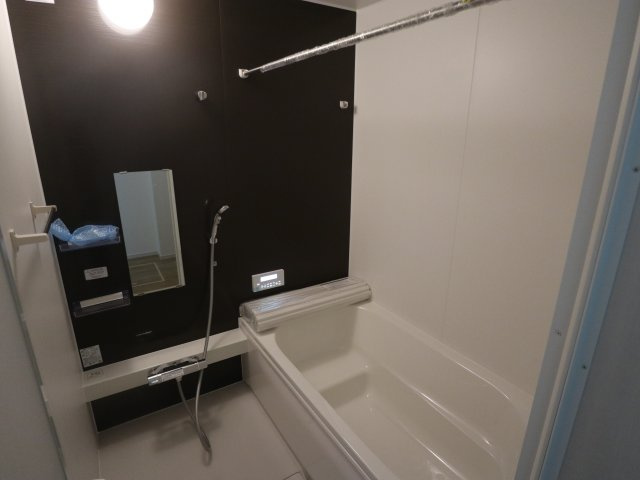 【浴室】 | 《仲介手数料無料》浦和区大東２丁目29-17(1号棟)新築一戸建てケイアイグレース | 撮影日 2025年7月3日 17：15 晴れ