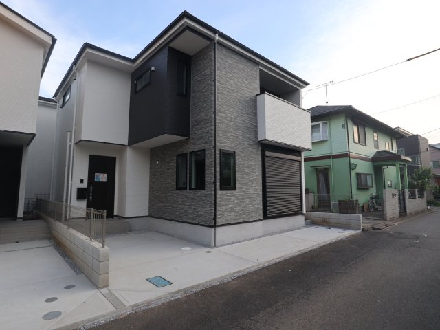 【外観】 | 《仲介手数料無料》浦和区大東２丁目29-17(1号棟)新築一戸建てケイアイグレース | 撮影日 2025年7月3日 17：15 晴れ