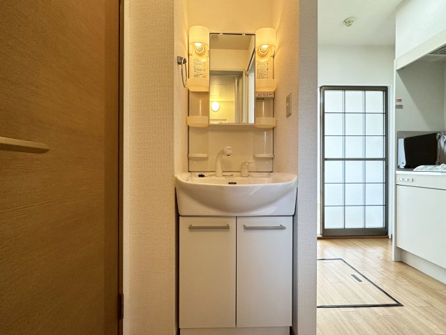 kanada A棟の独立洗面台