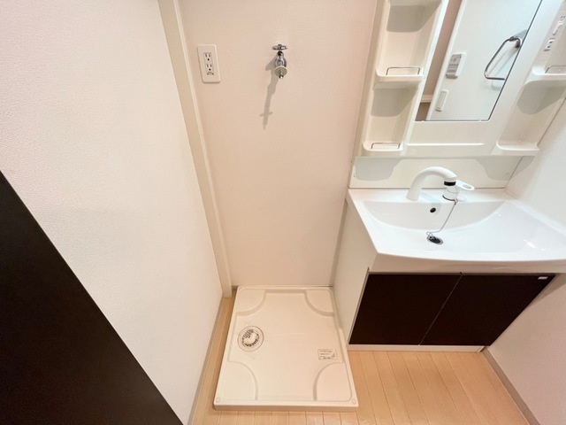 フェニックス スウィートの洗面所|洗濯機置場