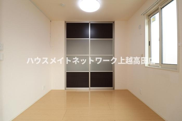 メゾン ド オランジュの内装|洋室3.0帖