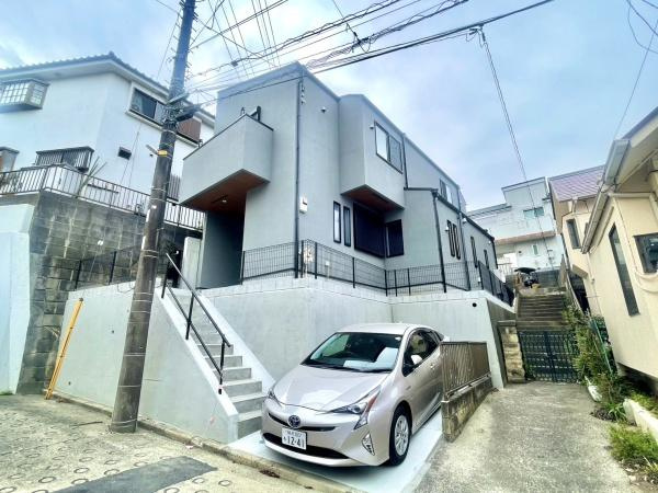 横浜市鶴見区駒岡４丁目の新築一戸建の前面道路含む現地写真|周辺環境も合わせてご案内させて頂きます！
お気軽にお問い合わせ下さい！