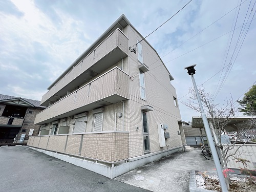 春日井市勝川町２丁目のアパートの外観