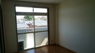 【居間・リビング】 | エルディム大沼