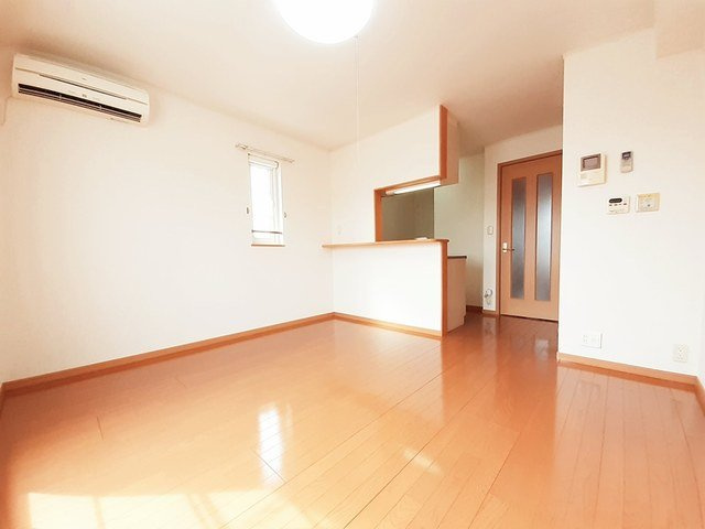 ヴィオラプレッソⅠの居間・リビング