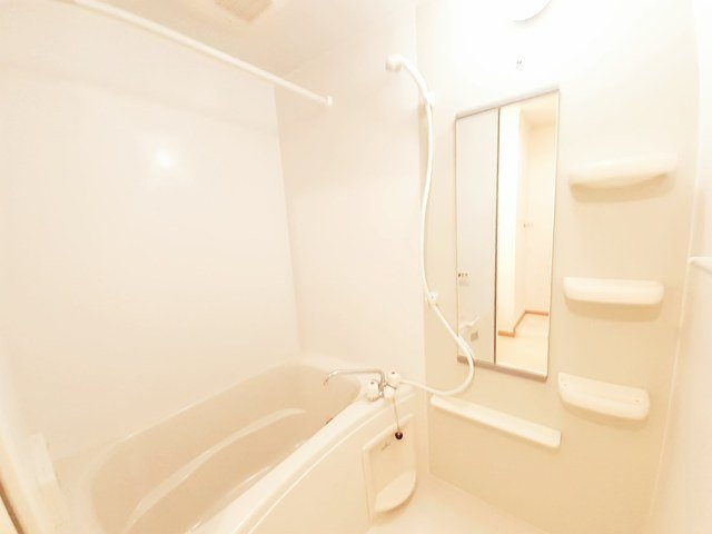 ヴィオラプレッソⅠの浴室