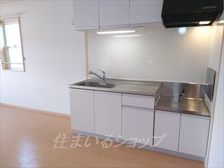 安芸高田市向原町坂のアパートのキッチン|浄水器一体型シャワー水栓