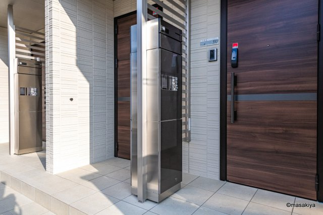 ルミエール・Kのその他共用部分|宅配ボックス