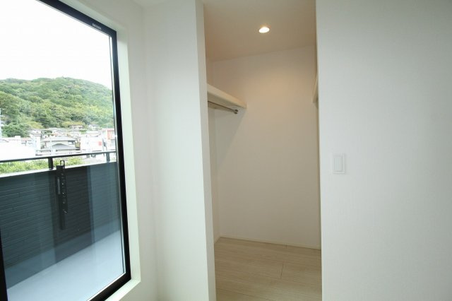 高見町　2号棟　新築戸建　太陽光発電システム【内覧可能】（全2棟）の収納|2F　南東の部屋　7.5帖
