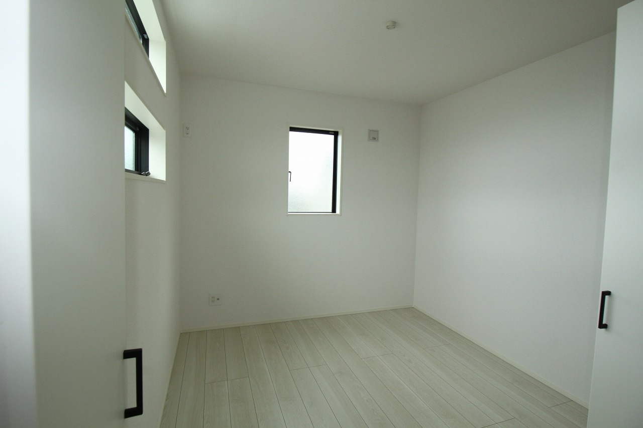 高見町　2号棟　新築戸建　【内覧可能】（全2棟）の洋室|2F　北東の部屋　5.25帖