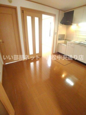 【その他】 | ロイヤルガーデンハイツＡ