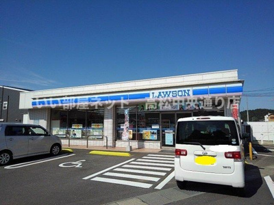 【周辺】 | ロイヤルガーデンハイツＡ | ローソンまんのう町西高篠店まで200m