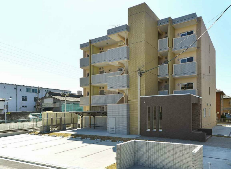 エステーラ東起