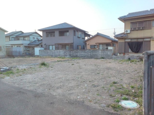 西条市神拝甲511-92　土地の外観