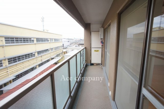 【バルコニー】 | 朝日プラザ小阪A棟 | 南向きのバルコニーです☆