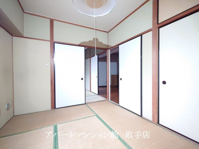 【寝室】 | サンライズマンション