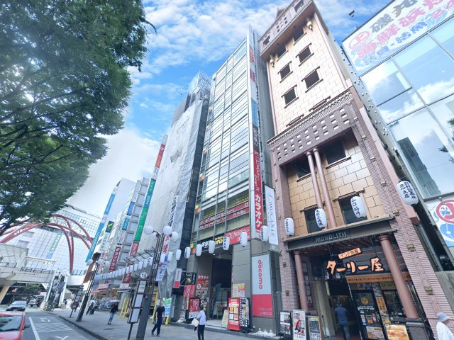 MAビルの外観