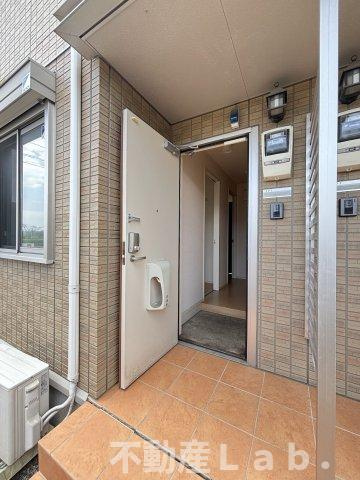 ラポートのエントランス