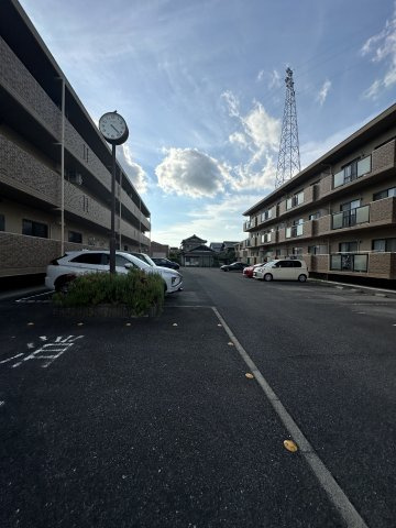 Green Annex 1の駐車場