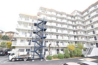 【外観】 | エイブル売買事業部では、箕面市・豊中市・吹田市・池田市・茨木市・高槻市の北摂エリア全域で、物件のご紹介を致しております。北摂エリアにて購入物件をお探しの際は、当社までお問合せ下さいませ。