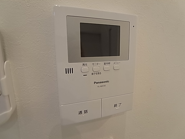 神戸市兵庫区東出町３丁目のアパートのセキュリティ|TV付インターフォン