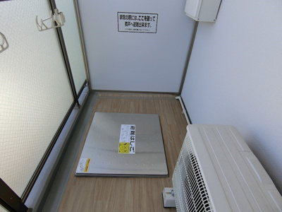 【バルコニー】 | エスリード南堀江グランツ | バルコニーからの眺めを楽しみながら食事をしませんか