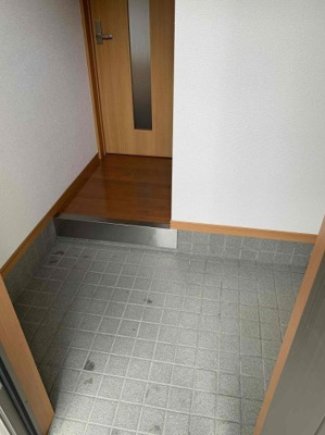 【玄関】 | ラ・ファミュ