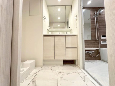 【洗面所】 | Brillia Tower箕面船場 TOP OF THE HILL