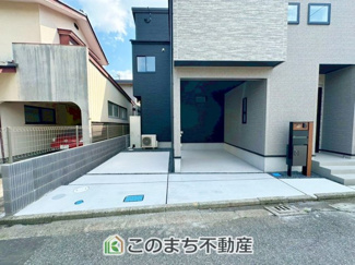 【駐車場】 | 駐車スペース並列２台分ご用意しております☆