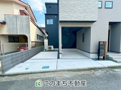 【駐車場】 | ブルーミングガーデン宇都宮市大寛1丁目　1号棟 | 駐車スペース並列２台分ご用意しております☆