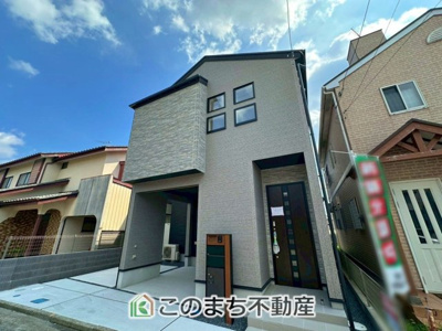 【外観】 | ブルーミングガーデン宇都宮市大寛1丁目　1号棟 | 本日ご内覧できます(*^^*)
お電話でのお問合せが非常にスムーズです！
現地直接集合のお待ち合わせも大丈夫です！
お気軽にお問合せ下さい(^^)/