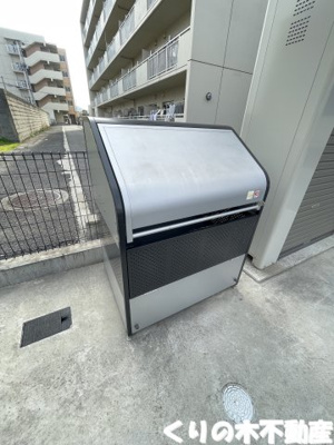 【その他】 | アルメールⅢ | 専用ゴミ置き場です