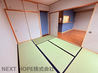 【和室】 | グローバル伊丹昆陽里 | 和室6帖です♪襖をオープンにしていただくと、リビングからの広がる空間を確保できます！！ぜひ現地でご確認ください！！