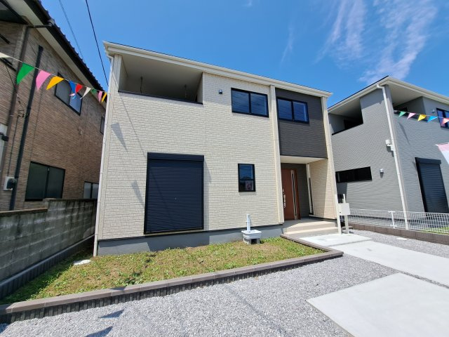 【外観】 | 新築　伊勢崎市長沼町第4　Livele Garden.S　3号棟 | 伊勢崎市長沼町第4　Livele Garden.S