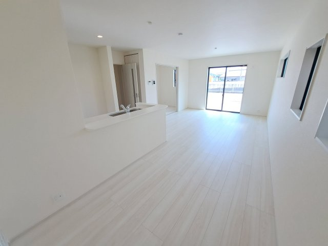 【居間・リビング】 | 新築　伊勢崎市長沼町第4　Livele Garden.S　3号棟 | 伊勢崎市長沼町第4　Livele Garden.S