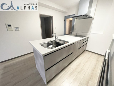 【キッチン】 | ファミール西神戸 | 使い勝手の良いシステムキッチンには、食器洗浄乾燥機付き♪