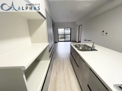 【キッチン】 | ファミール西神戸 | 食洗機付きシステムキッチンで家事の負担を軽減！家族との時間も増えますね♪