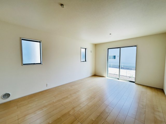 【居間・リビング】 | 新築　伊勢崎市長沼町第4　Livele Garden.S　5号棟 | 伊勢崎市長沼町第4　Livele Garden.S