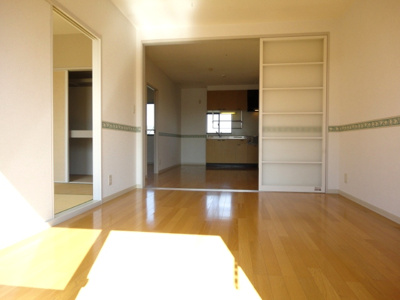 【居間・リビング】 | グリーンエクセル小森野 | おしゃれな居間です