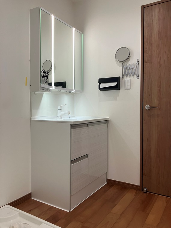 二俣川戸建の洗面所