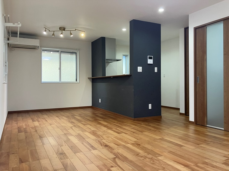 二俣川戸建の居間・リビング