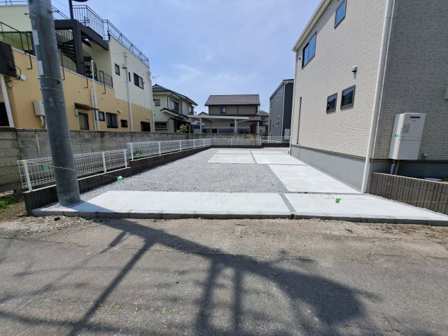 新築　前橋市城東町第8　Livele Garden.S　１号棟の駐車場|現地写真　駐車スペースは2台分可能です！
