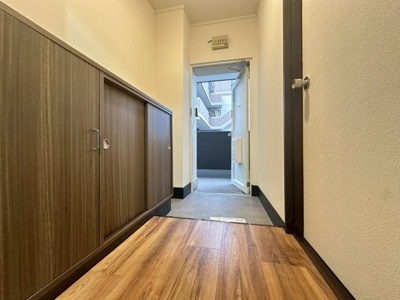 【玄関】 | シャトー箕面