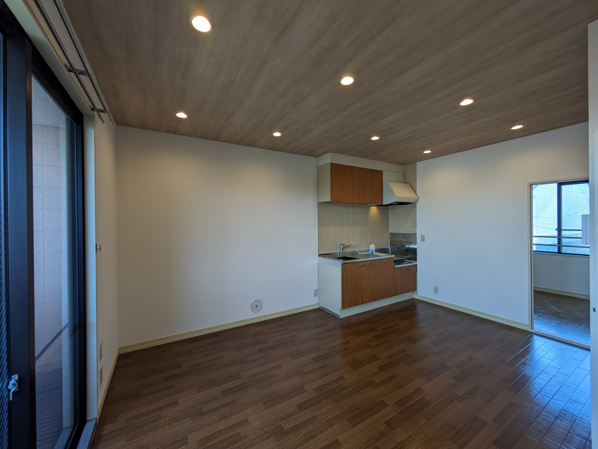 ビューラー上星 五番館