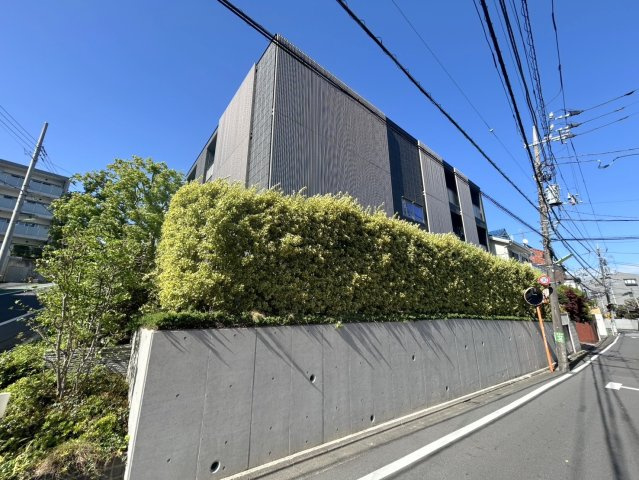 ヒルズ三宿の外観|★エントランスアプローチ★