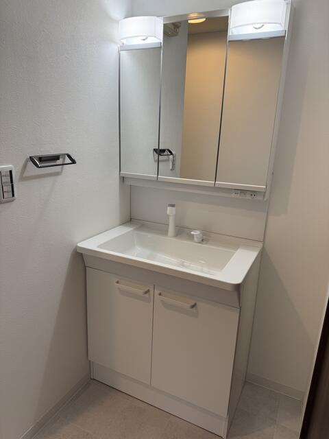 【独立洗面台】