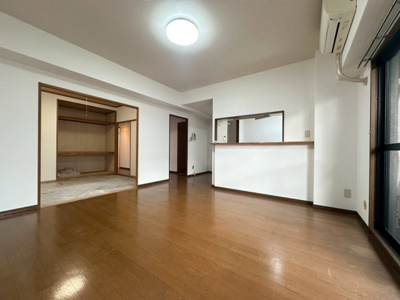 【居間・リビング】 | コンフォート緑地