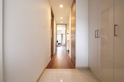 【玄関】 | パークアクシス大阪新町 | 玄関です